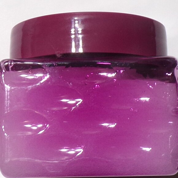 The Spathecary Sugar Plum Body Scrub 6oz (Set of 2) - Picture 2 of 3